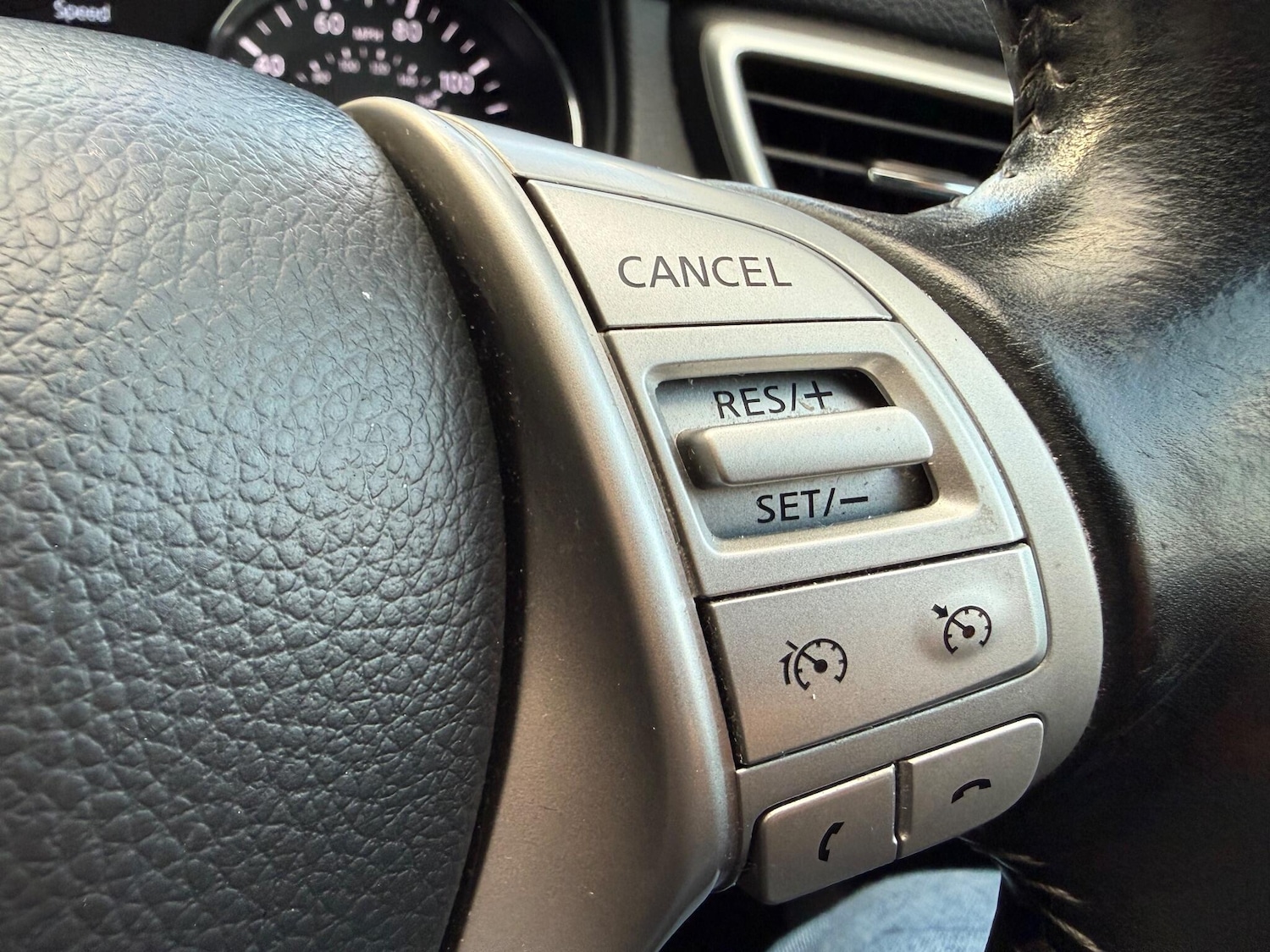 Used Nissan Qashqai 2017 for sale - 76619757: Photo 15