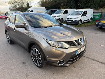 Used Nissan Qashqai 2017 for sale - 76619757: Photo