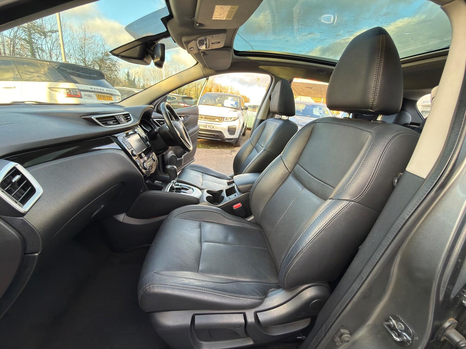 Used Nissan Qashqai 2017 for sale - 76619757: Photo 22