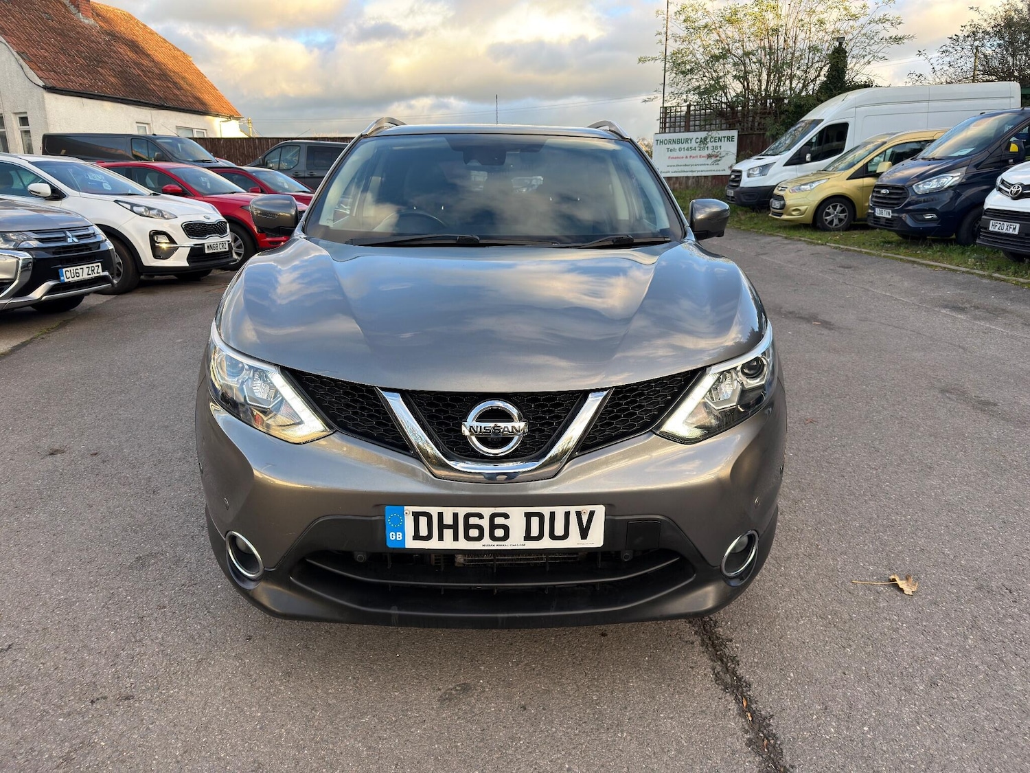 Used Nissan Qashqai 2017 for sale - 76619757: Photo 3
