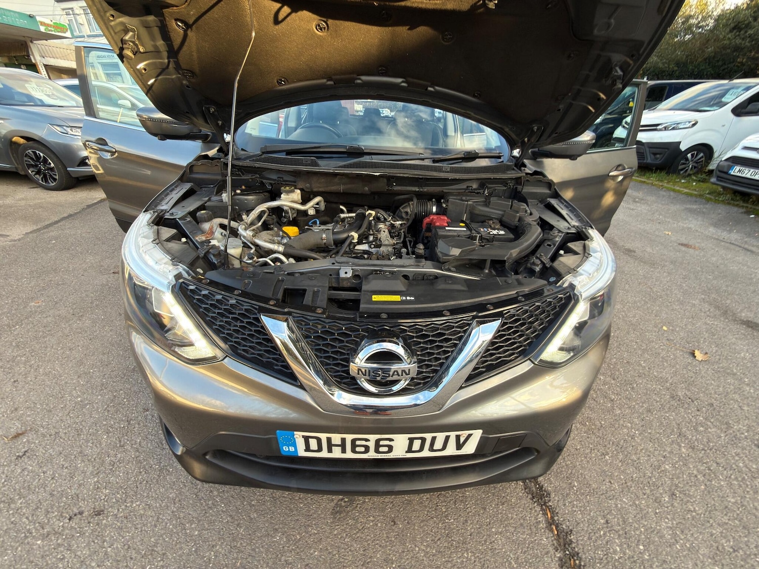 Used Nissan Qashqai 2017 for sale - 76619757: Photo 33