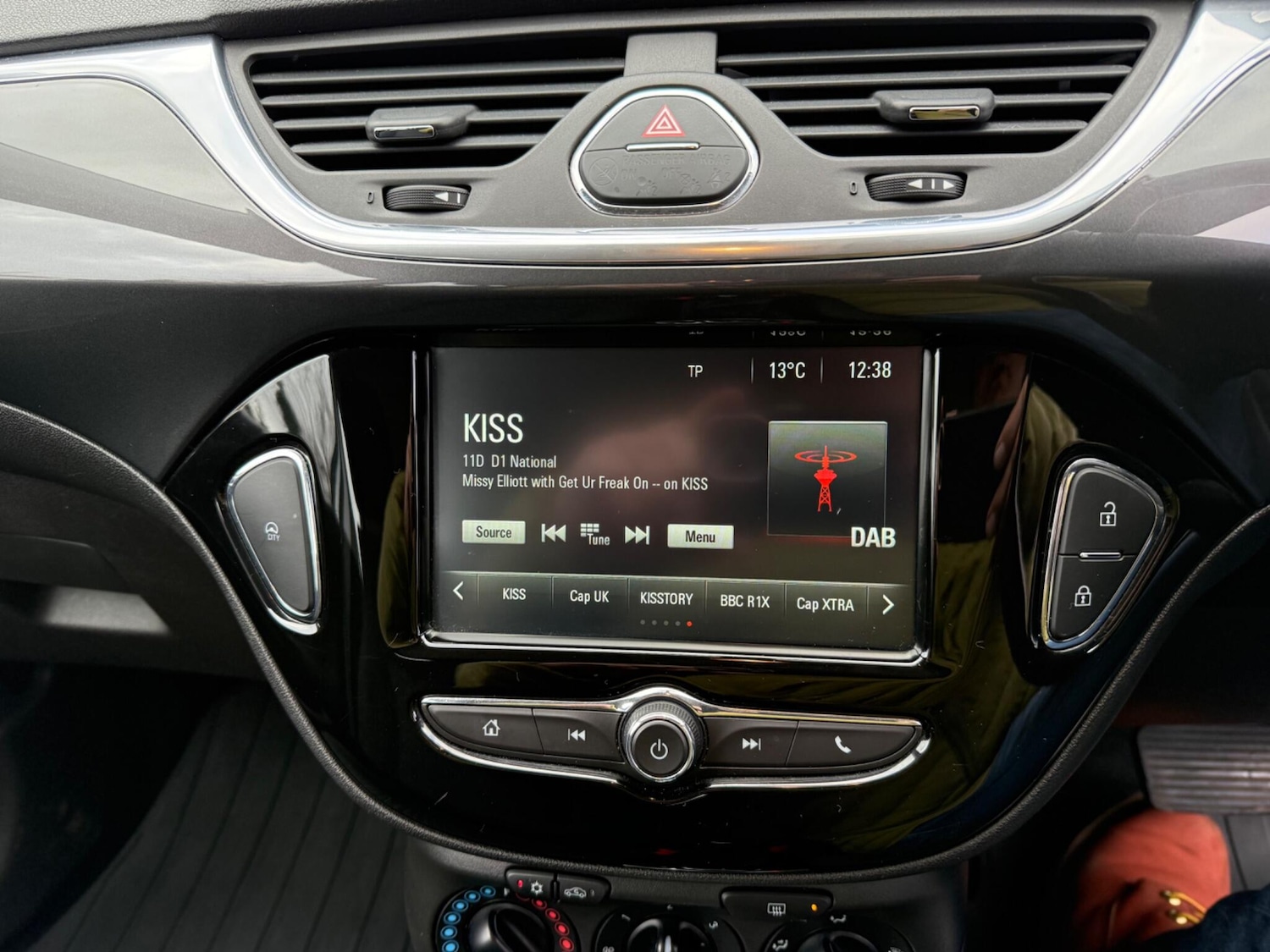 Used Vauxhall Corsa for sale - 77683401: Photo 10