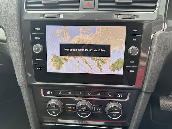 Used Volkswagen Golf 2019 for sale - 74726251: Photo 12