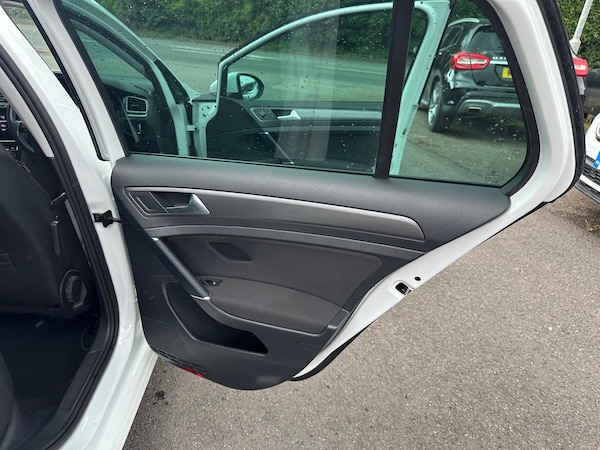 Used Volkswagen Golf 2019 for sale - 74726251: Photo 26