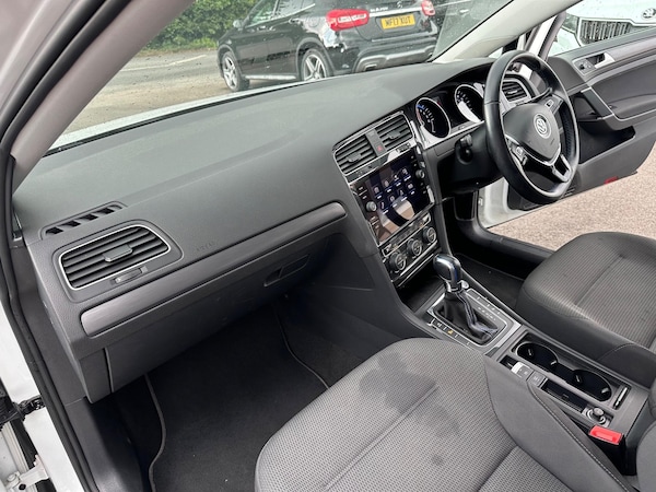 Used Volkswagen Golf 2019 for sale - 74726251: Photo 27