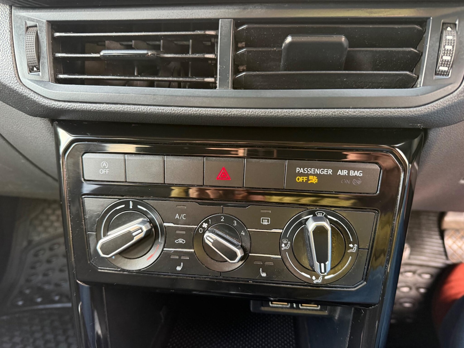 Used Volkswagen T-Cross 2020 for sale - 77306002: Photo 12