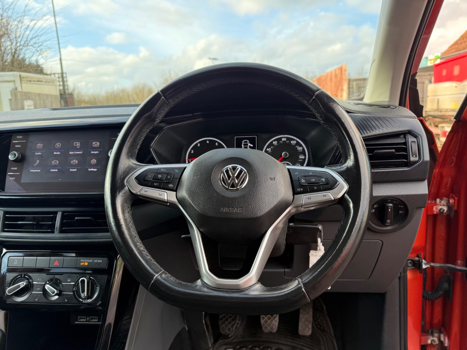 Used Volkswagen T-Cross 2020 for sale - 77306002: Photo 16