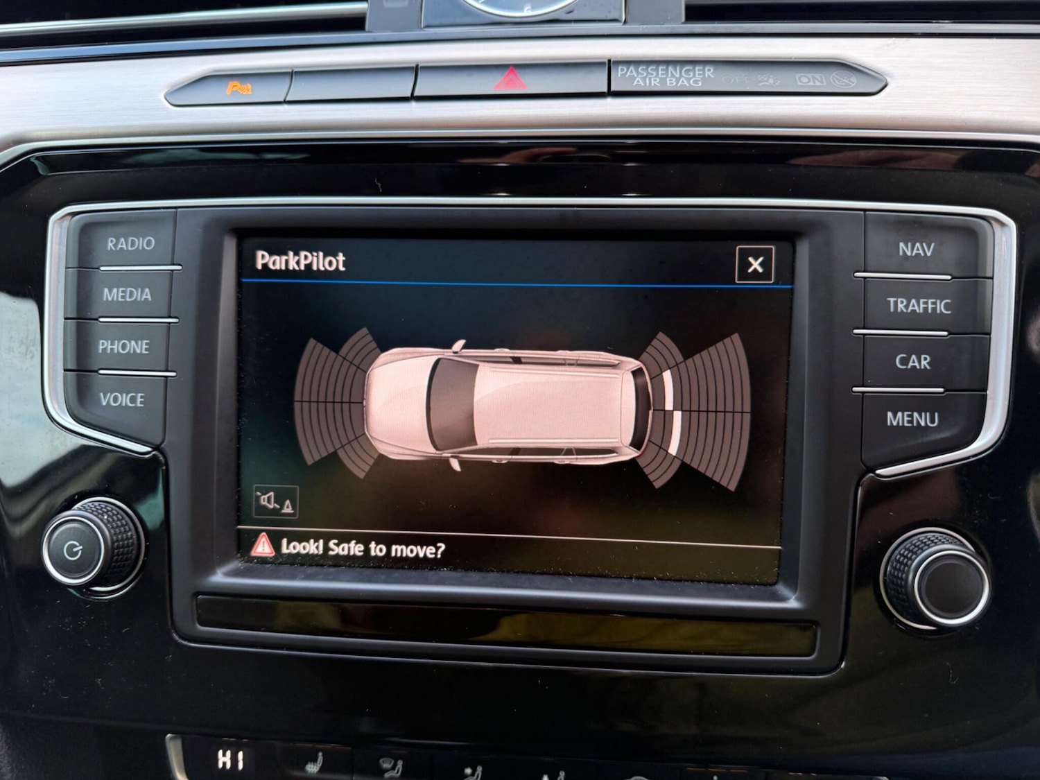 Used Volkswagen Passat 2017 for sale - 77468418: Photo 15