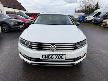 Used Volkswagen Passat 2017 for sale - 77468418: Photo
