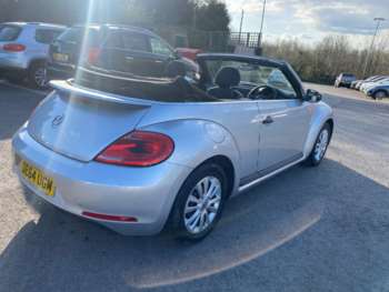Used Volkswagen Beetle 2014 for sale - 73074504: Photo