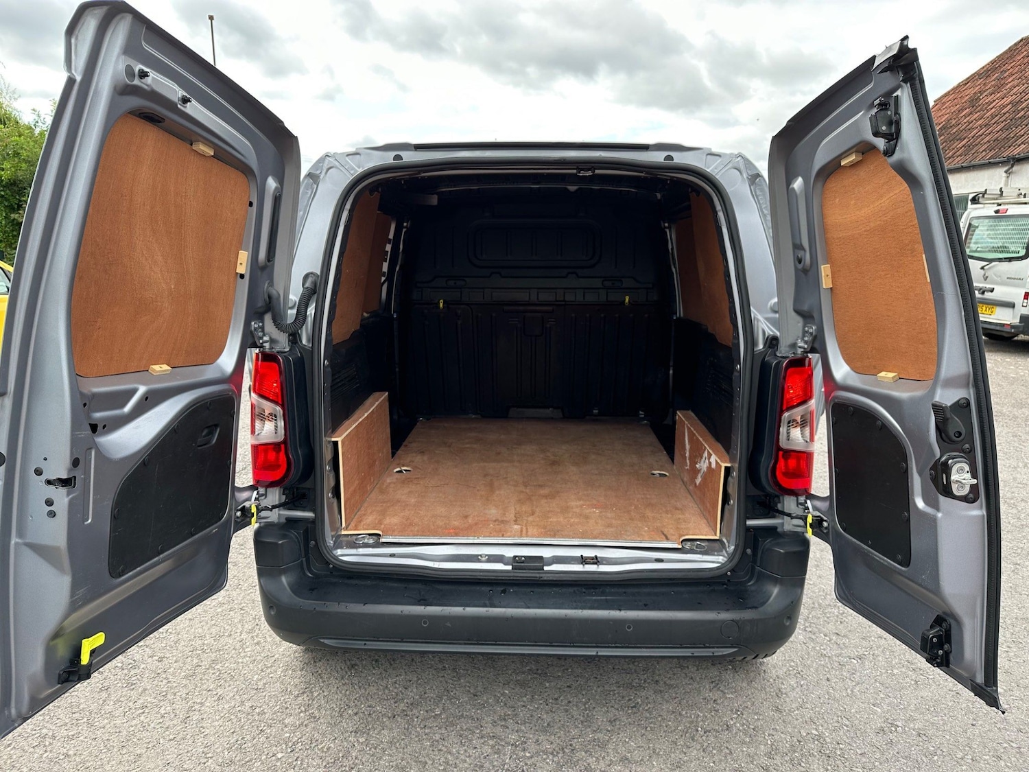 Vehicle 22