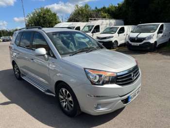 2016 (66) - Ssangyong Turismo