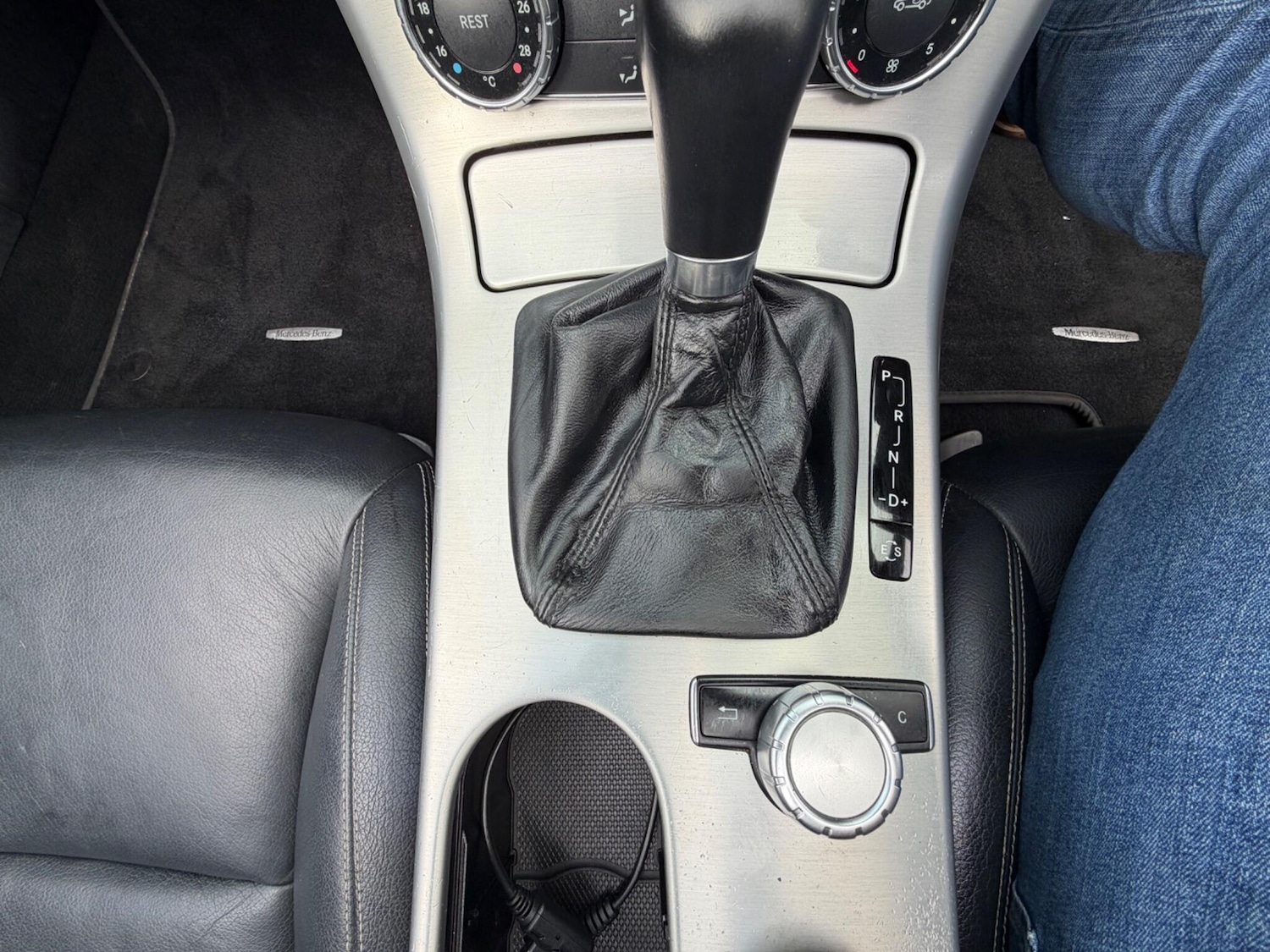 Used Mercedes-Benz SLK 2011 for sale - 77524106: Photo 22