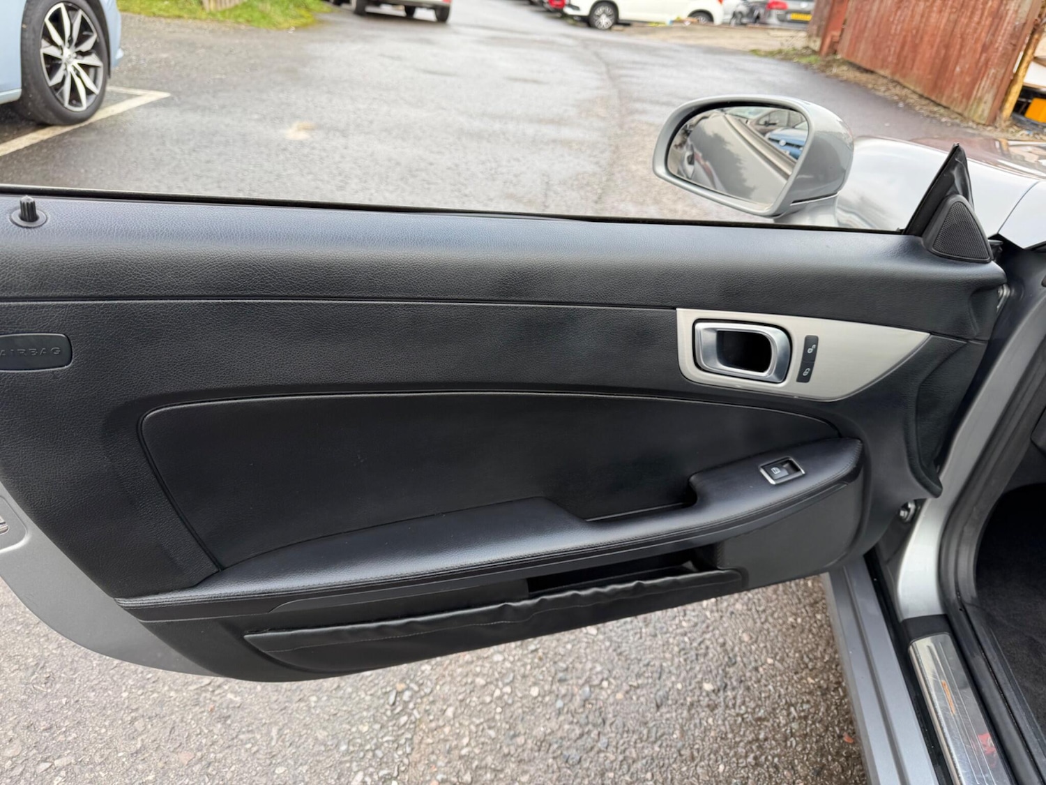 Used Mercedes-Benz SLK 2011 for sale - 77524106: Photo 30