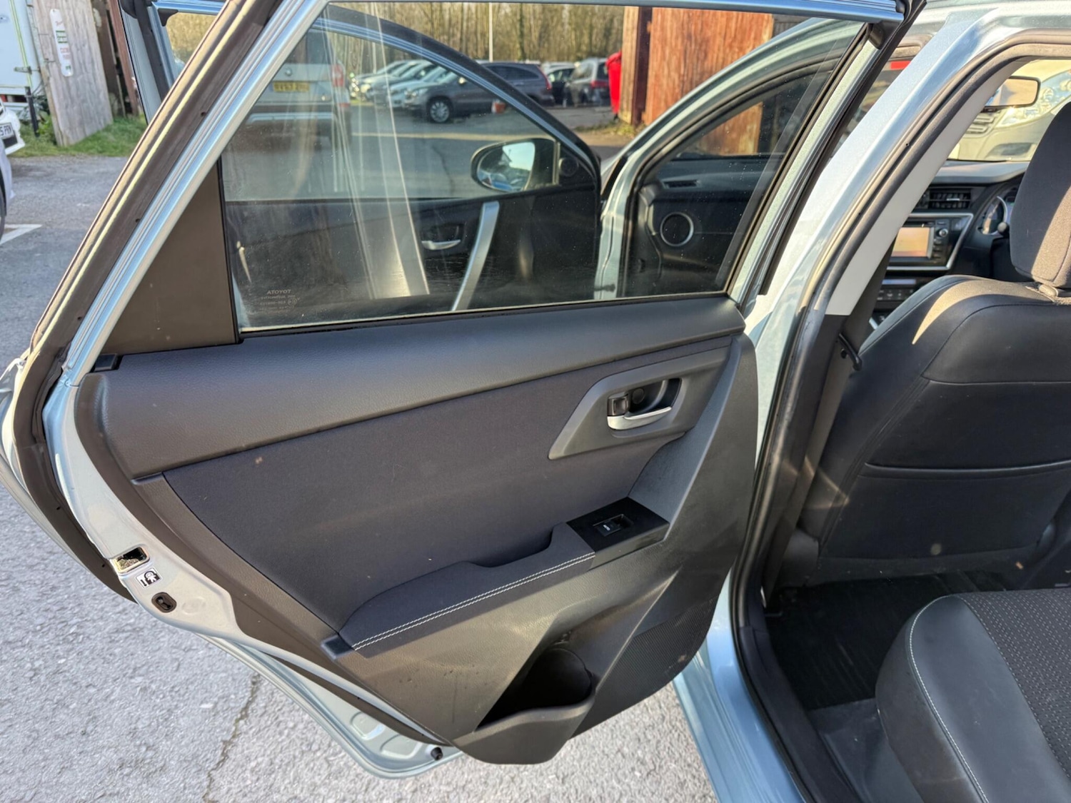 Used Toyota Auris 2013 for sale - 77657977: Photo 24