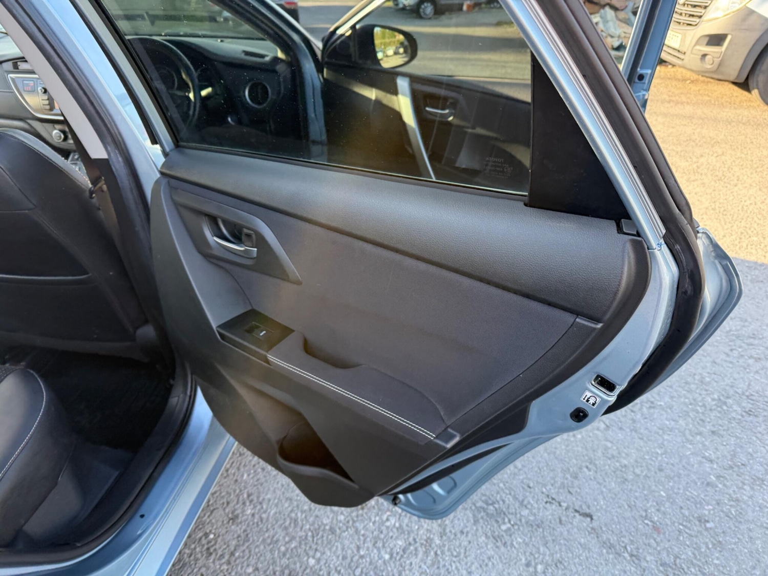 Used Toyota Auris 2013 for sale - 77657977: Photo 26