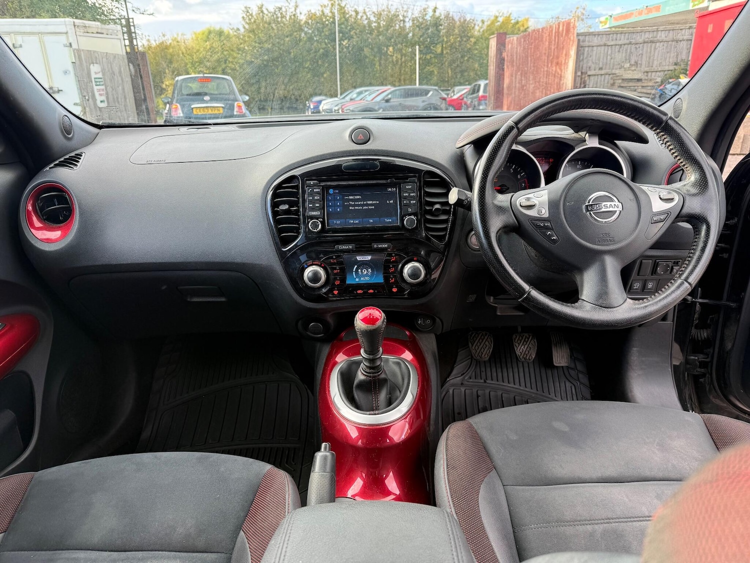 Used Nissan Juke 2017 for sale - 76337302: Photo 10