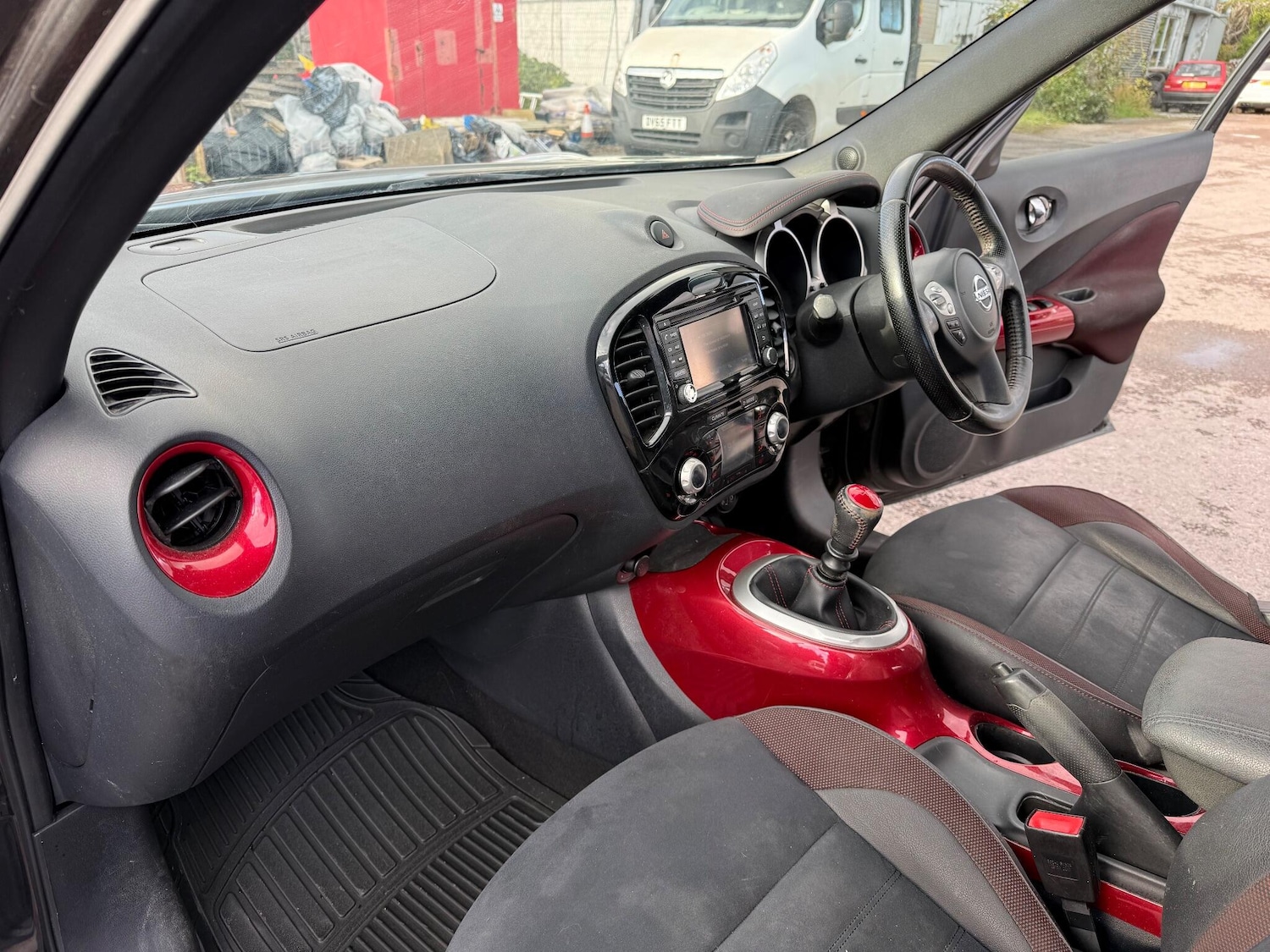 Used Nissan Juke 2017 for sale - 76337302: Photo 11