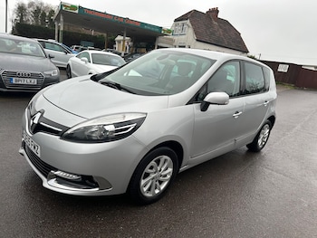 Used Renault Scenic 2015 for sale - 75519148: Photo