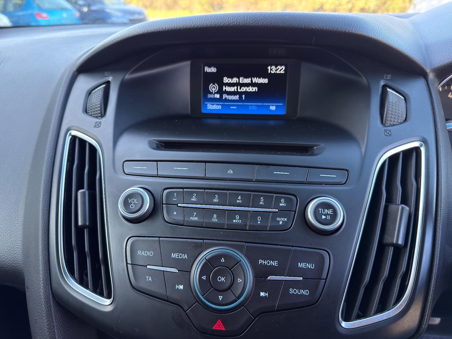 Used Ford Focus 2015 for sale - 76613319: Photo 10