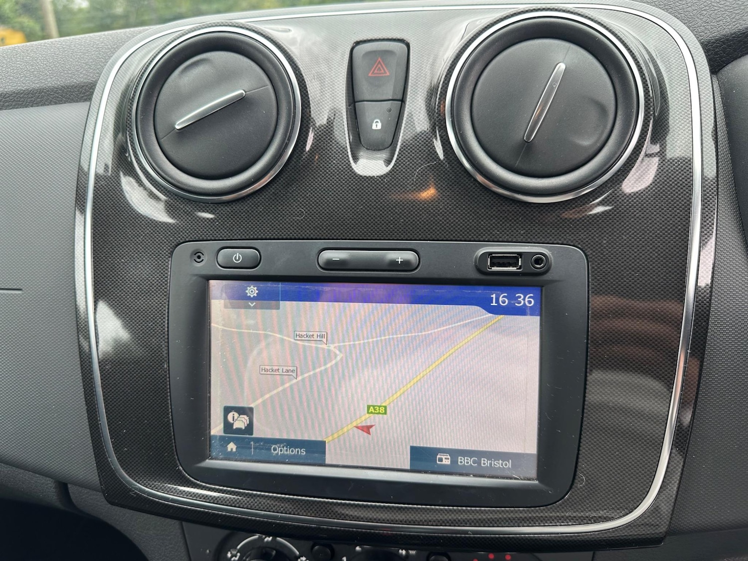 Used Dacia Sandero 2017 for sale - 76995085: Photo 9