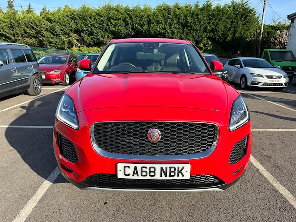 Used Jaguar E-Pace 2018 for sale - 74787956: Photo 2