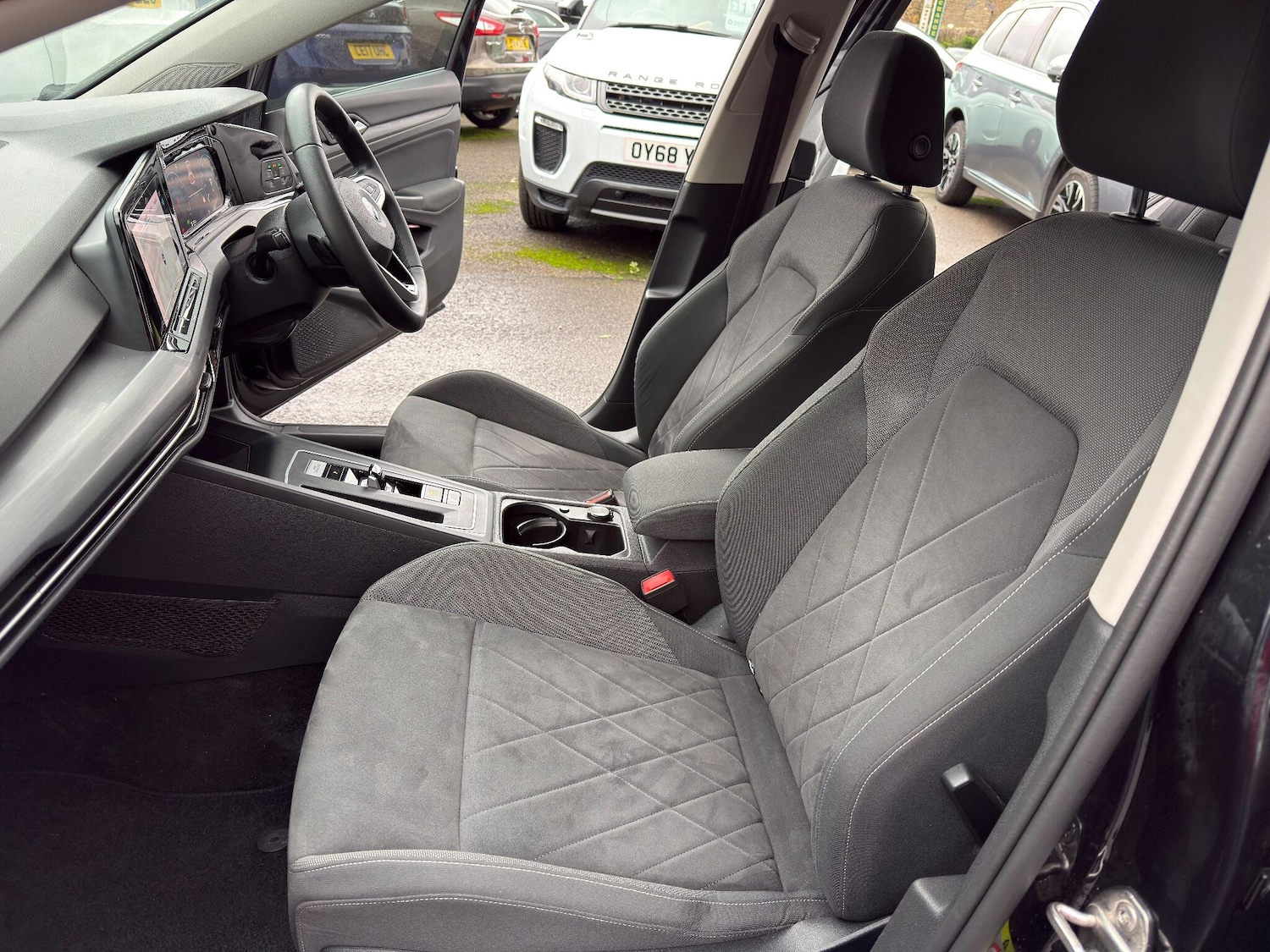 Used Volkswagen Golf 2021 for sale - 76550966: Photo 22