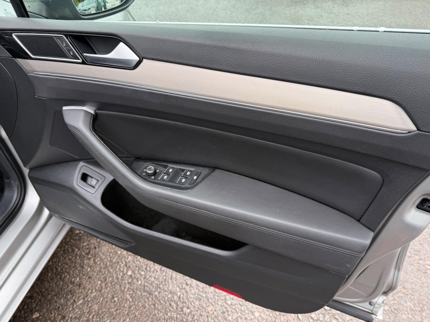 Used Volkswagen Passat 2016 for sale - 77611700: Photo 30