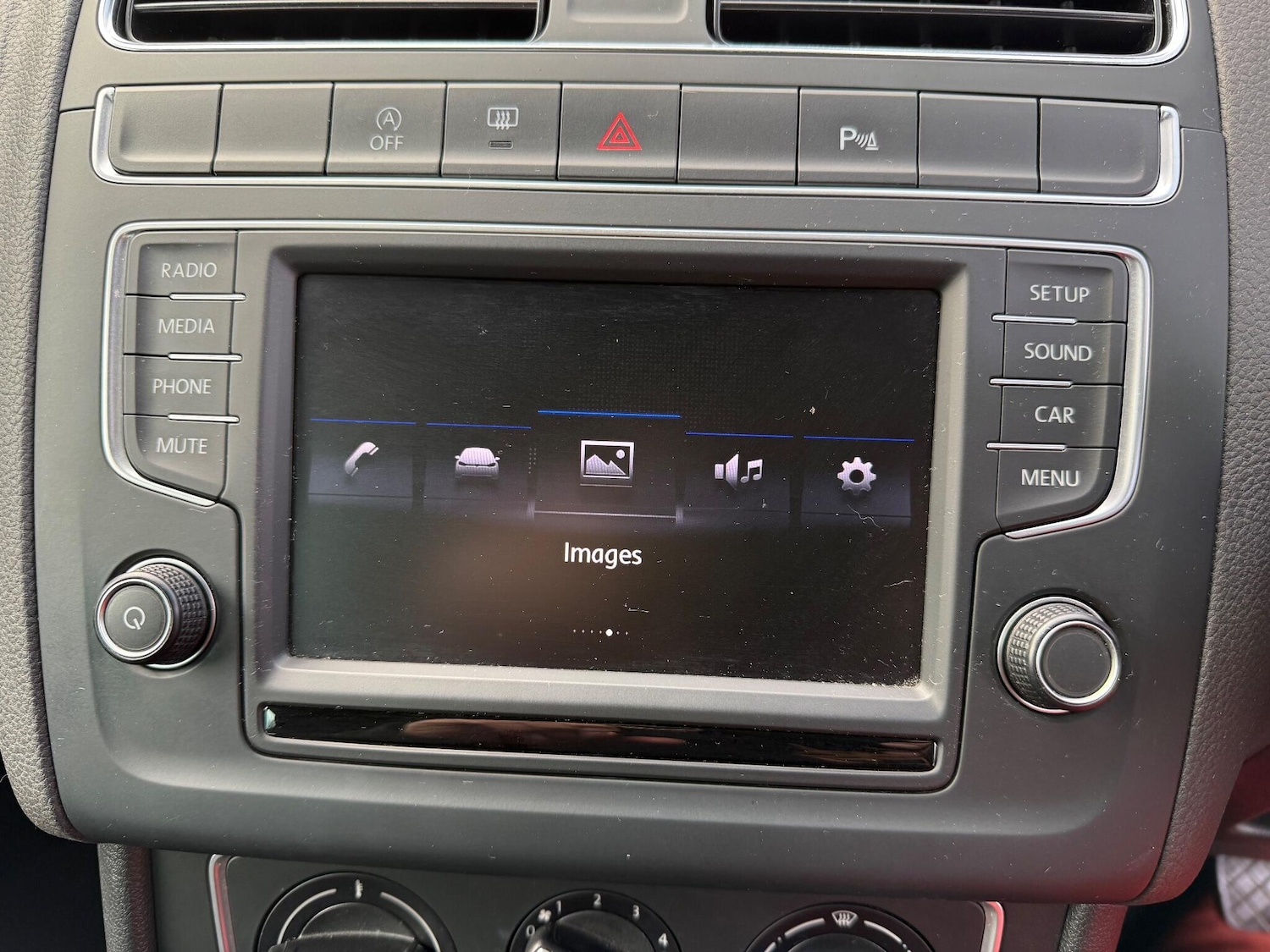 Used Volkswagen Polo 2016 for sale - 76398546: Photo 10