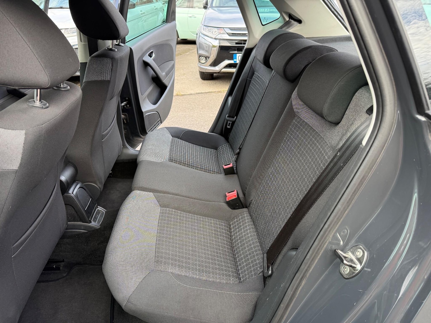 Used Volkswagen Polo 2016 for sale - 76398546: Photo 21