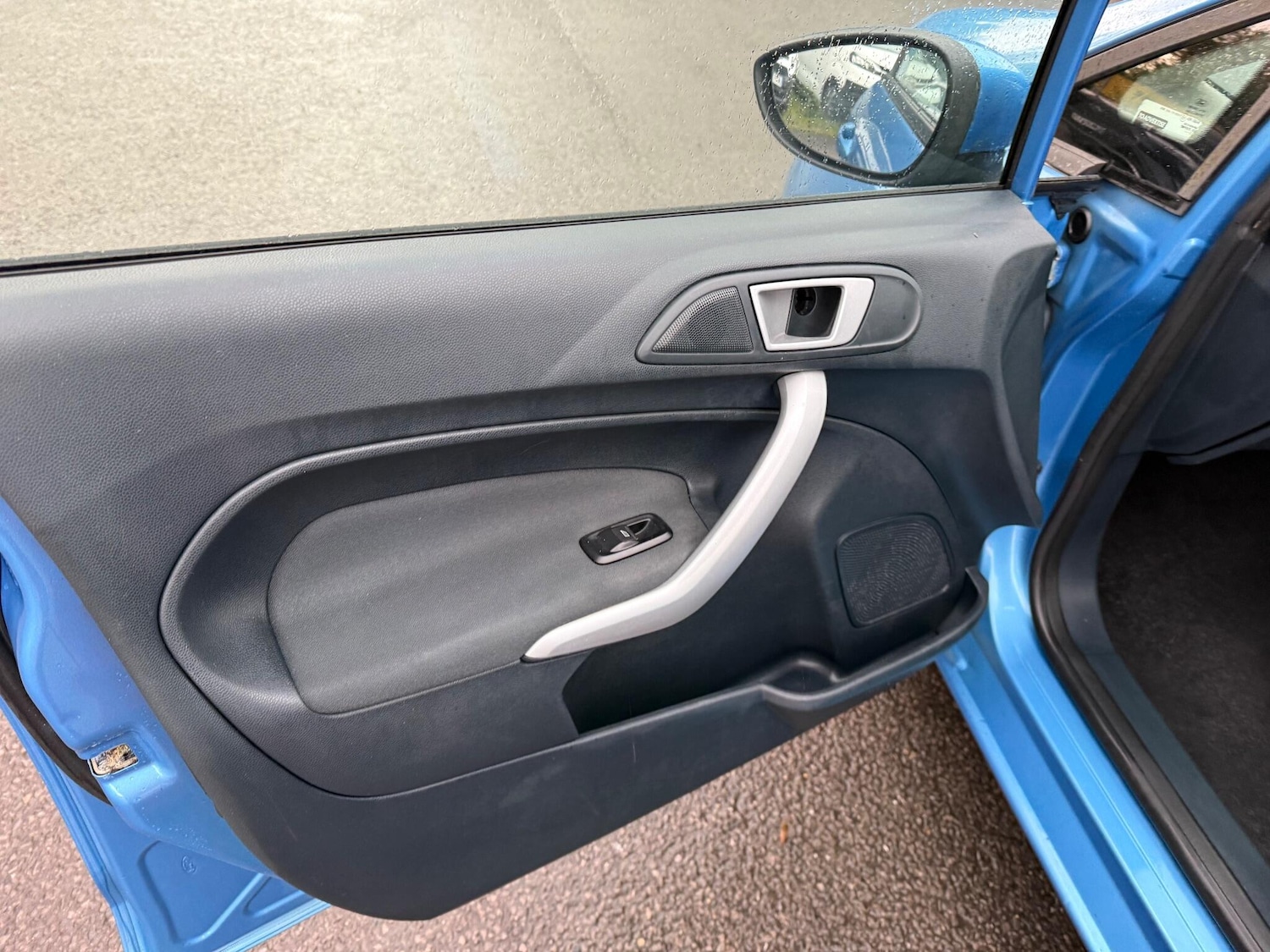 Used Ford Fiesta 2012 for sale - 76409133: Photo 15