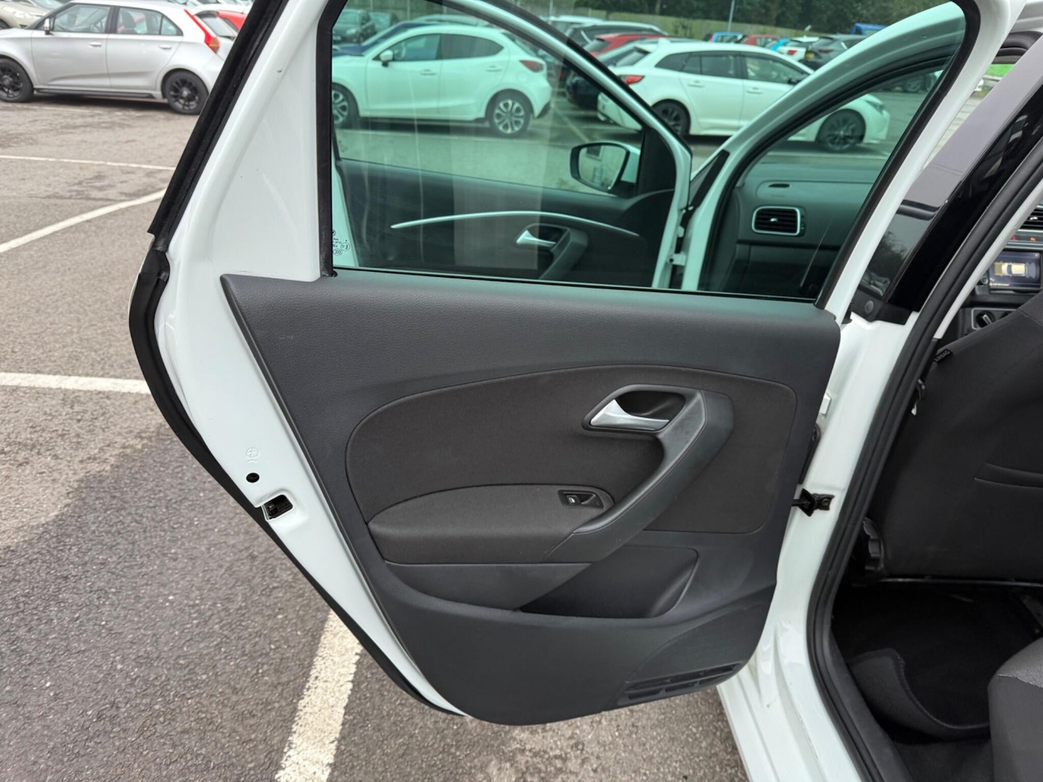 Used Volkswagen Polo 2016 for sale - 77331982: Photo 19