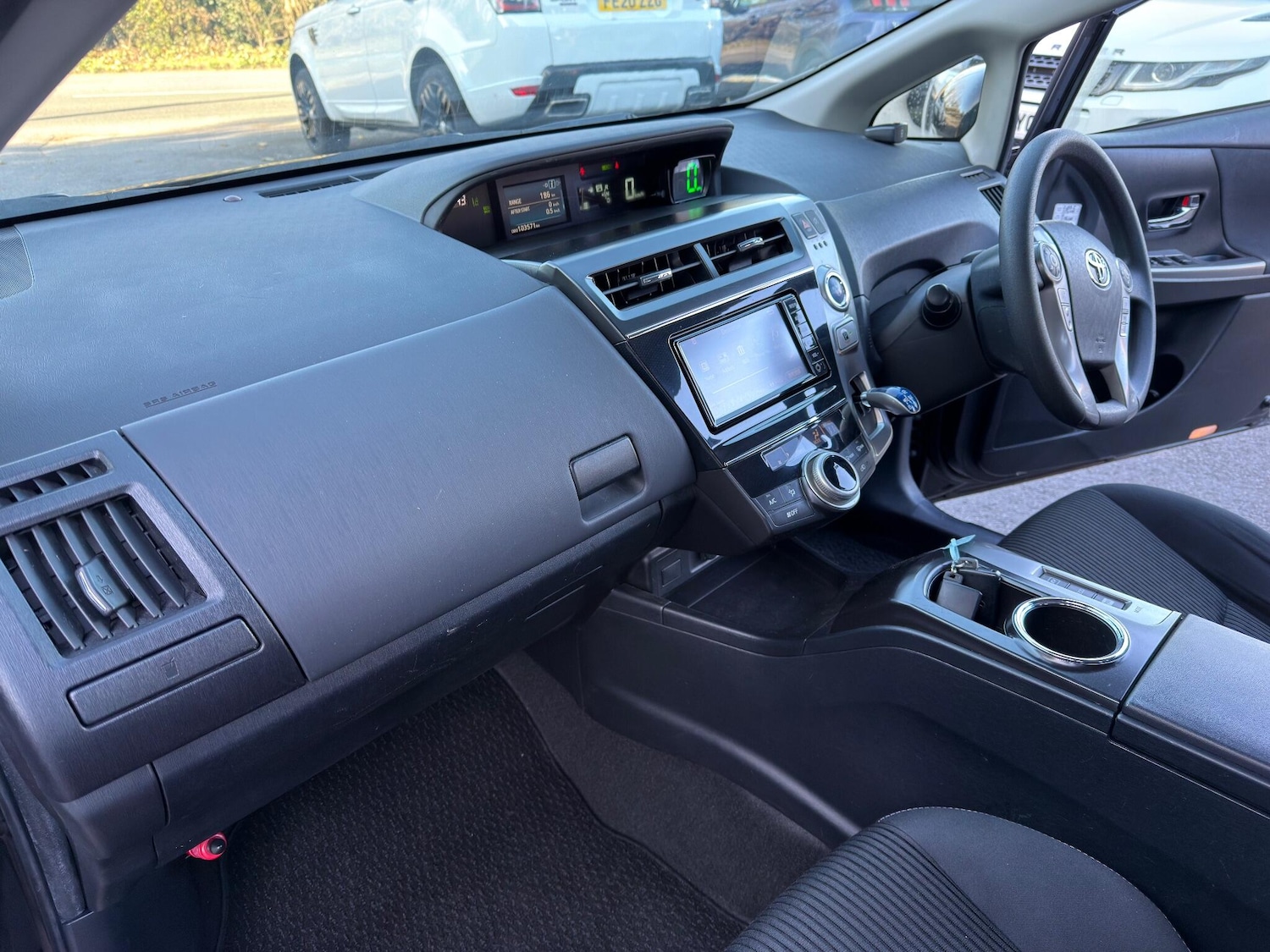 Used Toyota Prius+ 2025 for sale - 76606921: Photo 17