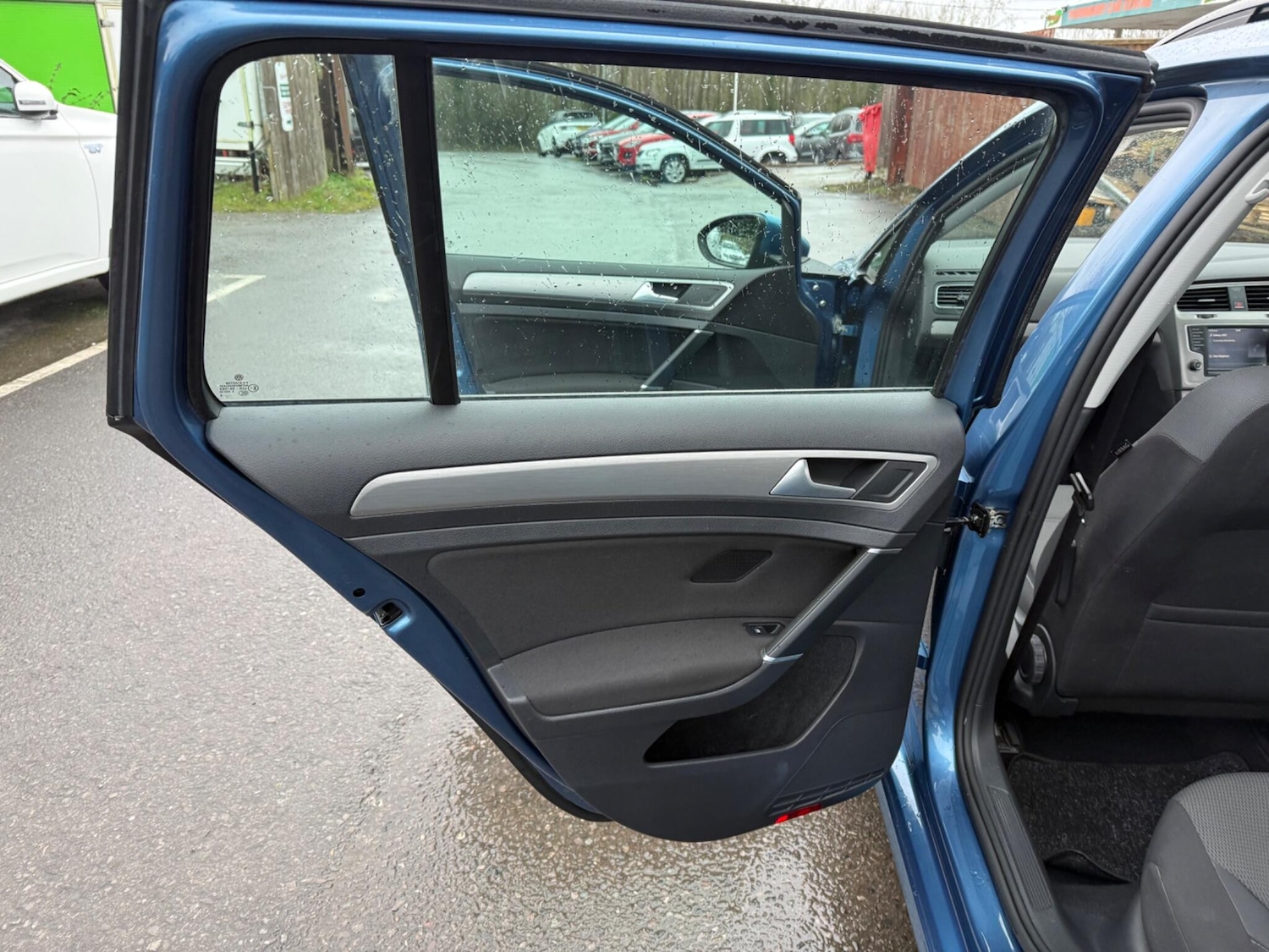 Used Volkswagen Golf 2016 for sale - 77425086: Photo 22