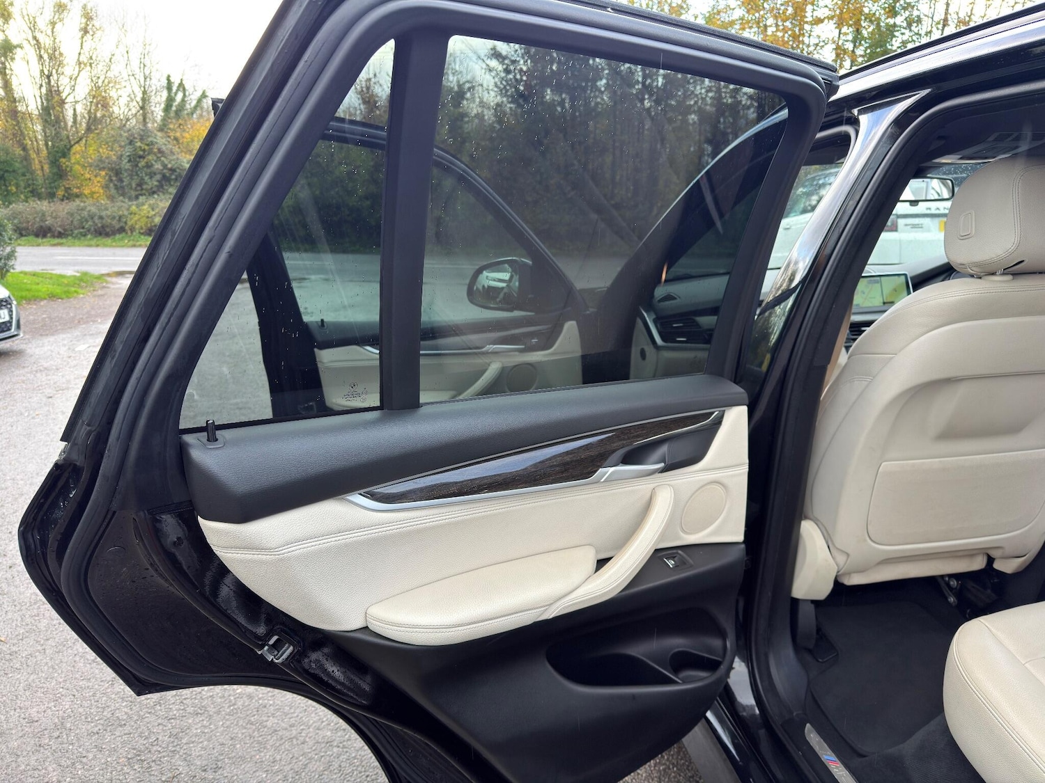 Used BMW X5 2015 for sale - 76538185: Photo 29