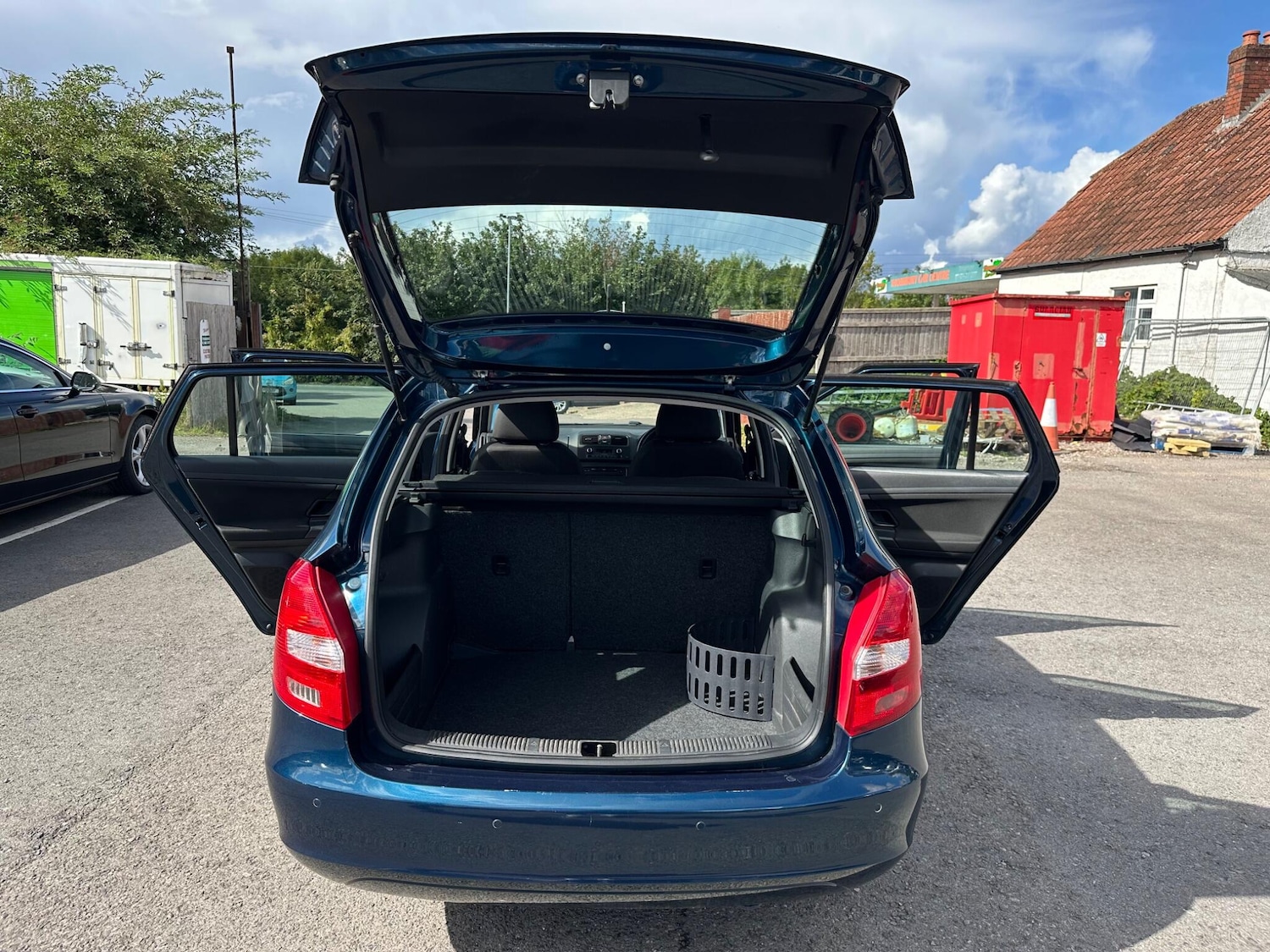 Vehicle 21