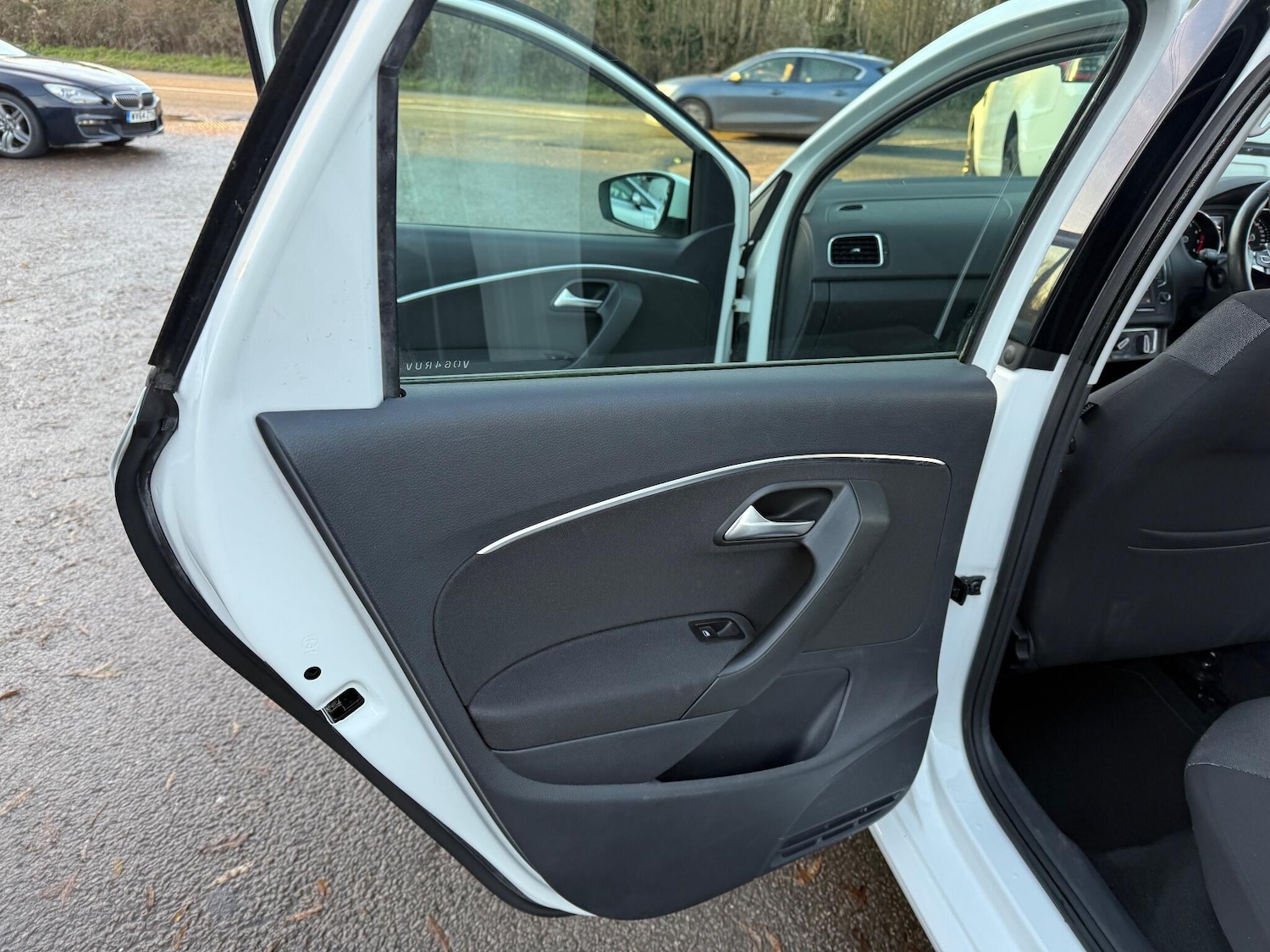 Used Volkswagen Polo 2014 for sale - 76926166: Photo 21