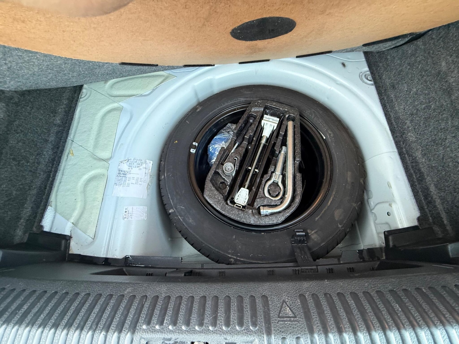 Used Volkswagen Polo 2014 for sale - 76926166: Photo 26