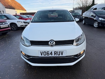 Used Volkswagen Polo 2014 for sale - 76926166: Photo