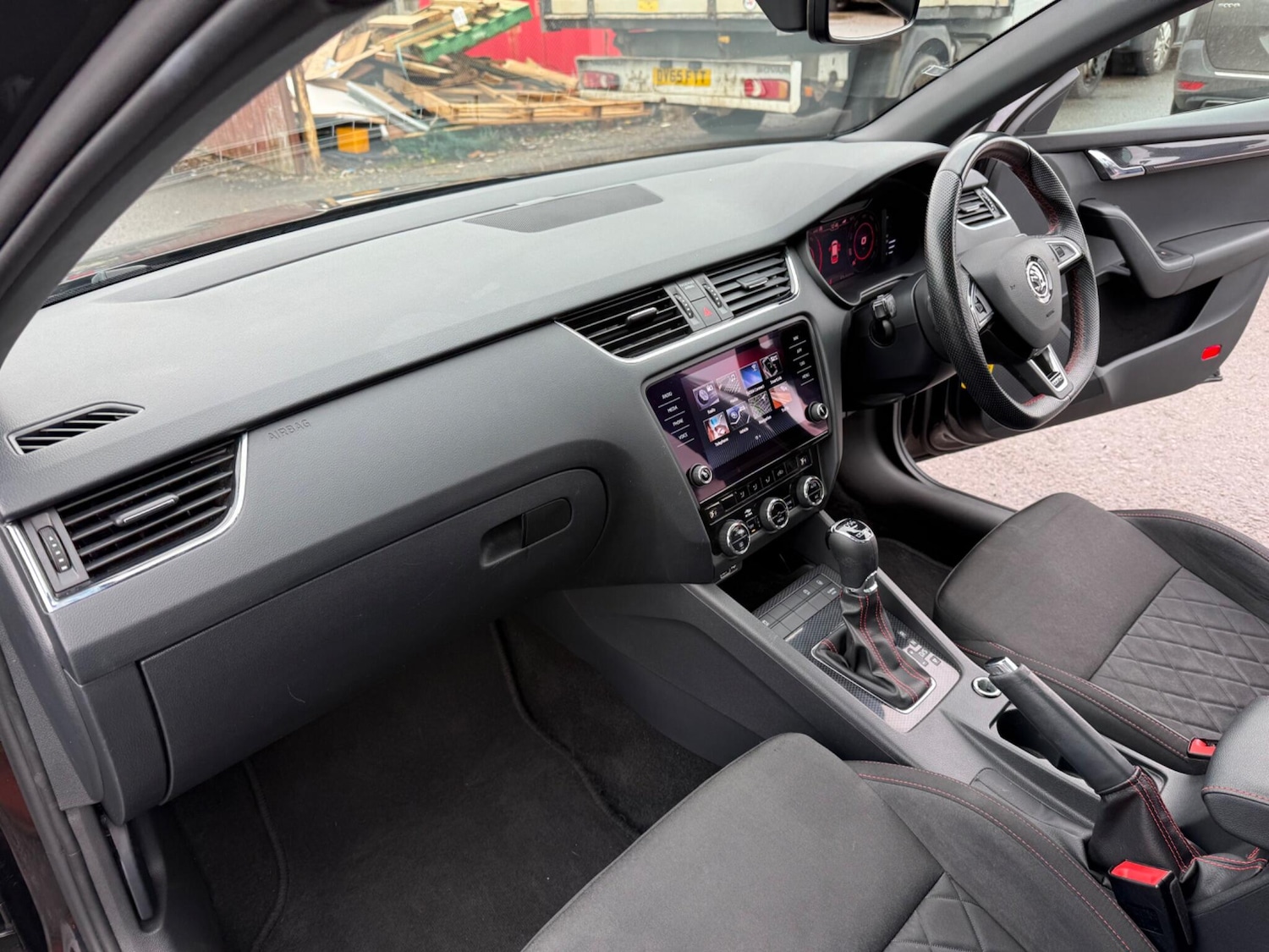 Used Skoda Octavia 2019 for sale - 77509718: Photo 18