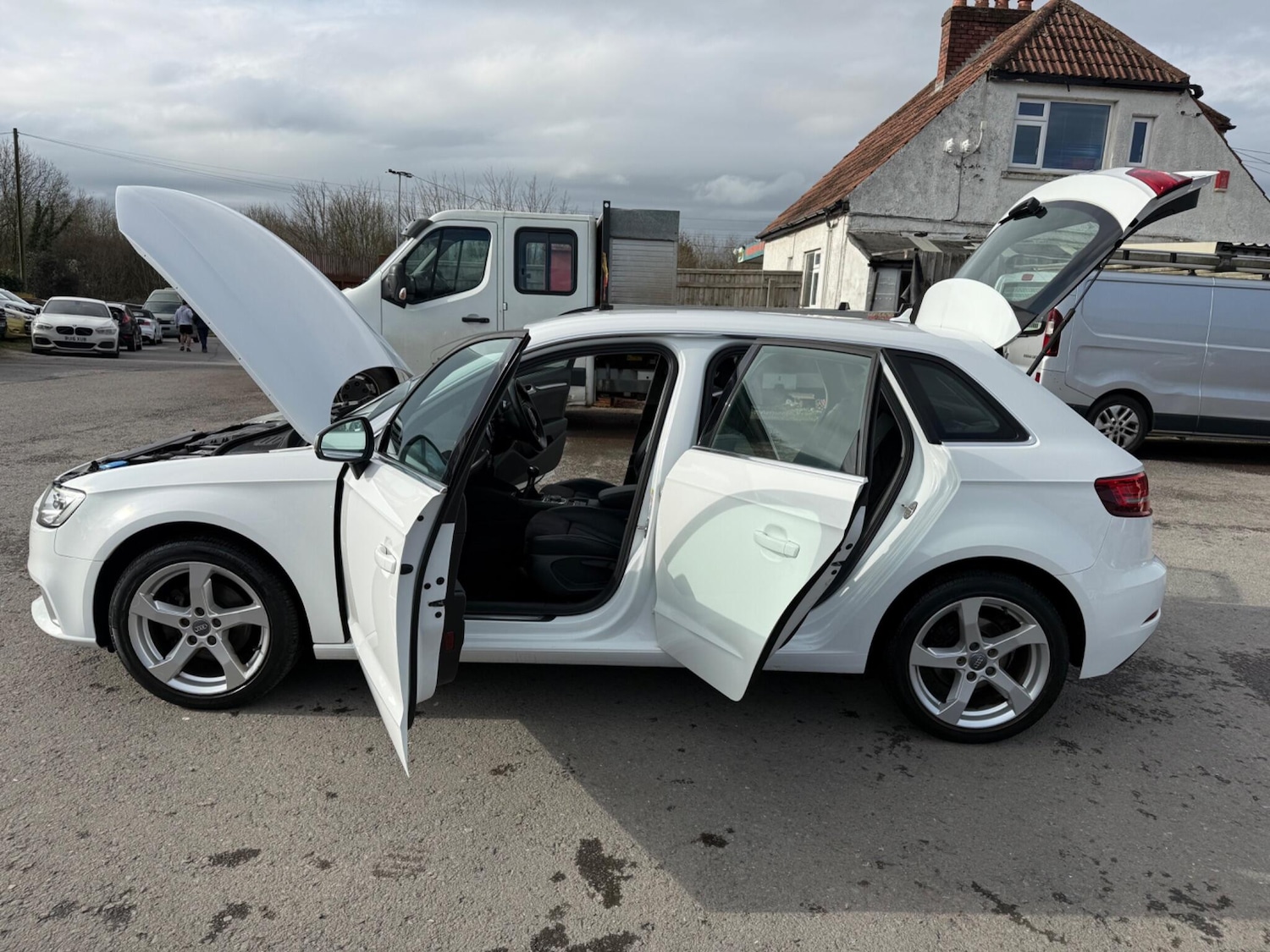 Used Audi A3 2018 for sale - 77696639: Photo 31