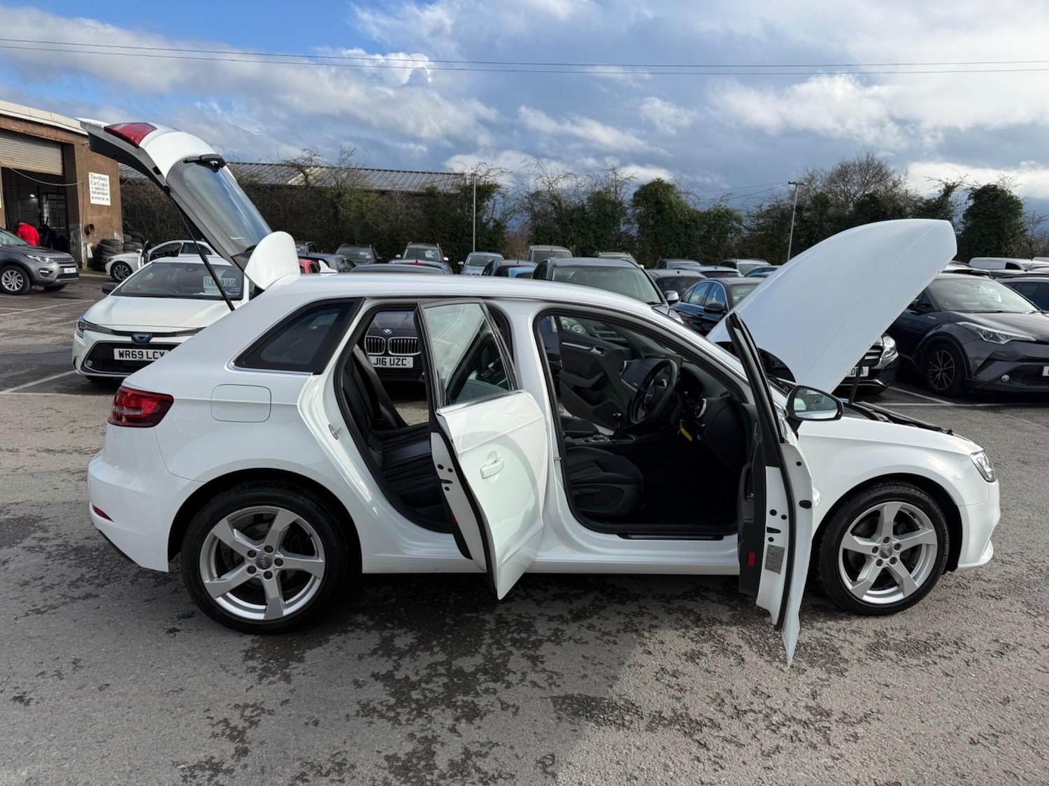 Used Audi A3 2018 for sale - 77696639: Photo 33