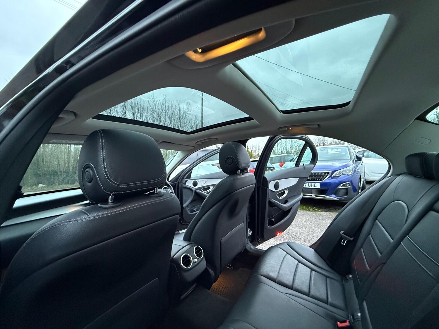 Used Mercedes-Benz C Class for sale - 77495905: Photo 24