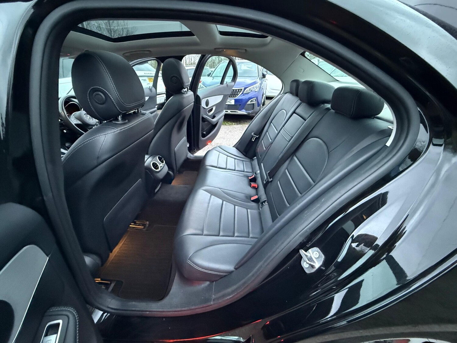 Used Mercedes-Benz C Class for sale - 77495905: Photo 25