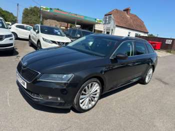 Used Skoda Superb 2017 for sale - 74977879: Photo