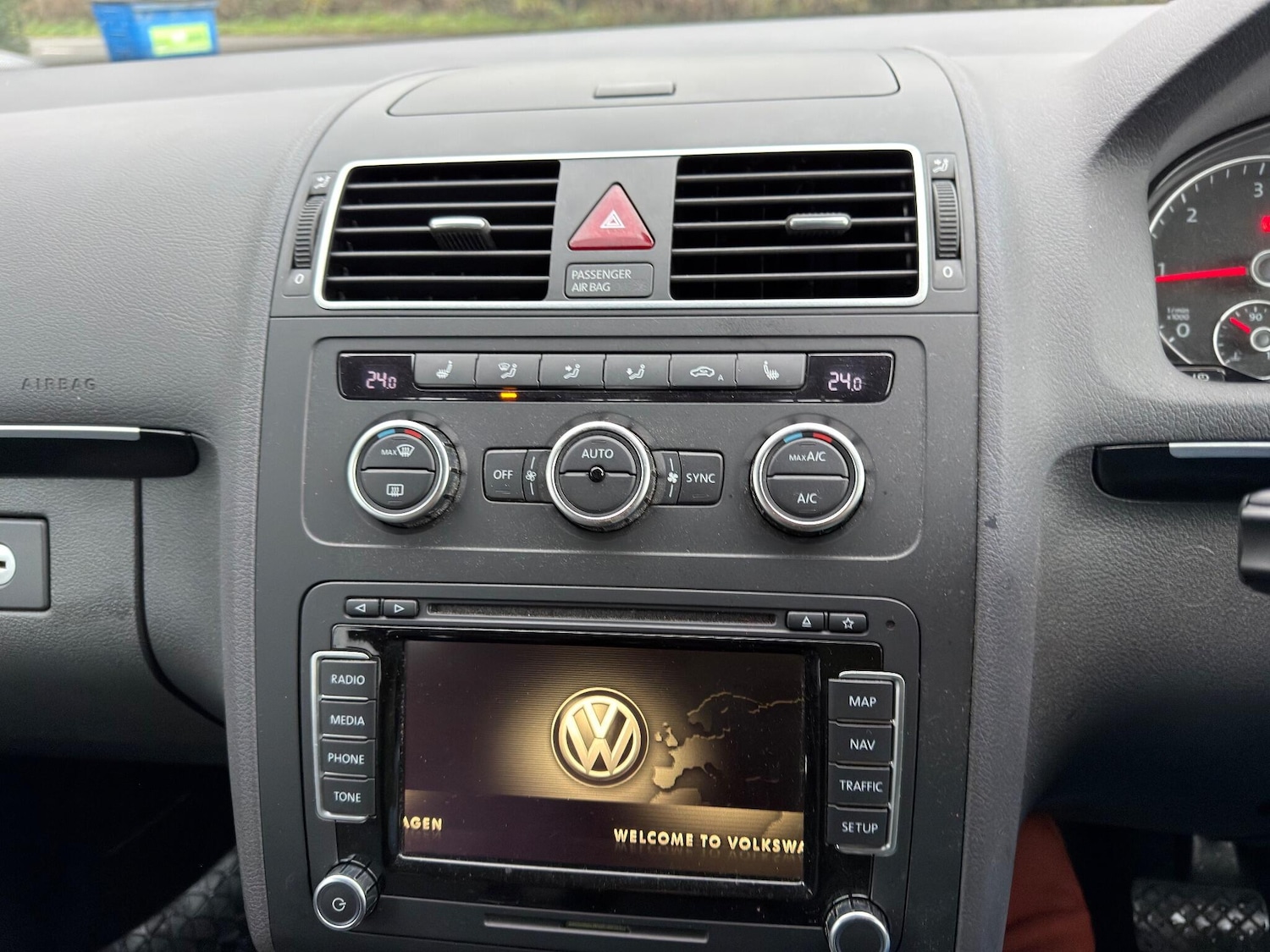 Used Volkswagen Touran 2014 for sale - 76989949: Photo 10