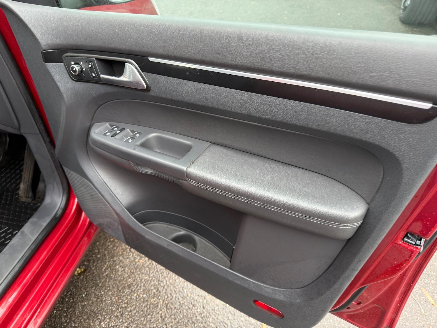 Used Volkswagen Touran 2014 for sale - 76989949: Photo 19