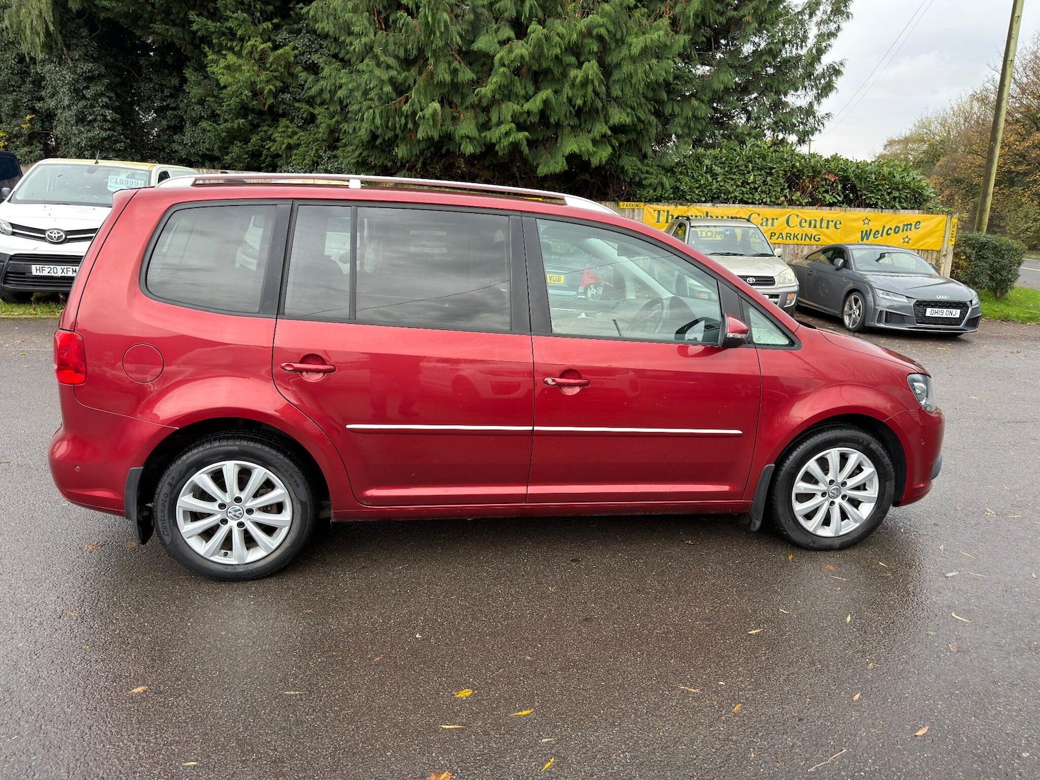 Used Volkswagen Touran 2014 for sale - 76989949: Photo 8