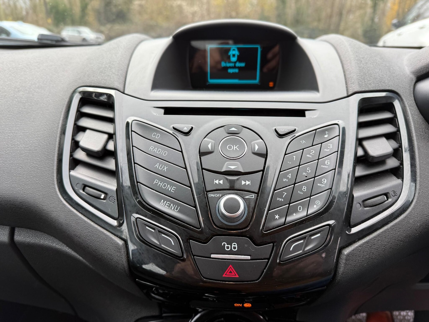 Used Ford Fiesta 2015 for sale - 76832165: Photo 10