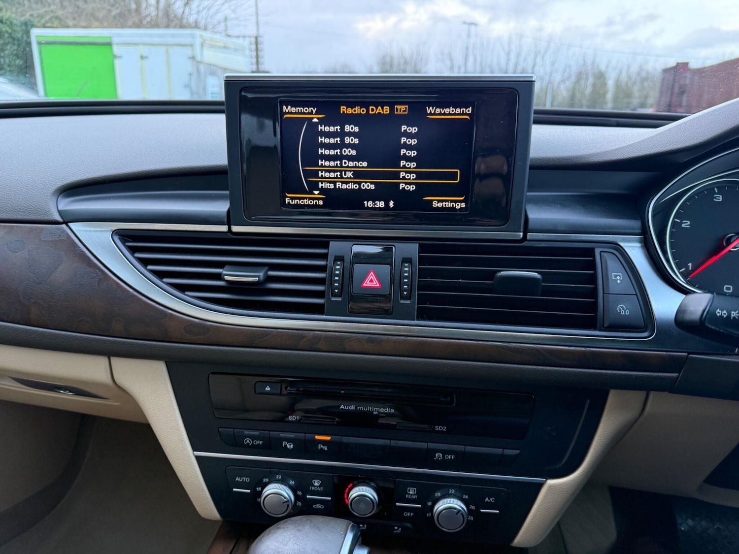 Used Audi A6 2014 for sale - 77625595: Photo 9